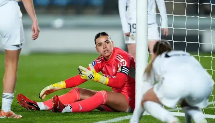 V体育平台-西记者称巴萨皇马女足德比令人尴尬，建议取消项目|巴塞罗那|戈麦斯|联赛|马里奥-戈麦斯|安德烈-戈麦斯_新浪体育_新浪新闻